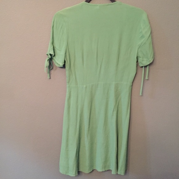 Fit and flare Mint dress🌿 - Picture 3 of 3